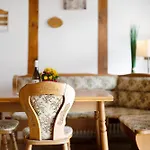 Pensión Gaestehaus Weingut Mangel