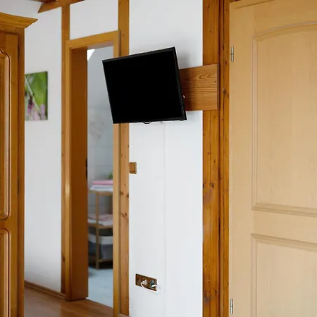 Гостевой дом Gaestehaus Weingut Mangel 3*