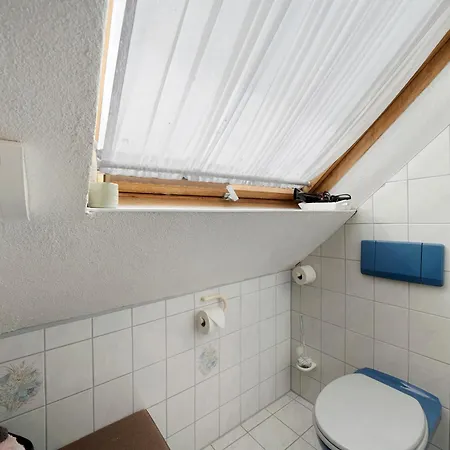 Gaestehaus Weingut Mangel Гостевой дом 3*