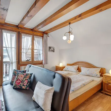 Гостевой дом Gaestehaus Weingut Mangel 3*