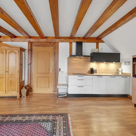 Gaestehaus Weingut Mangel Гостевой дом 3*