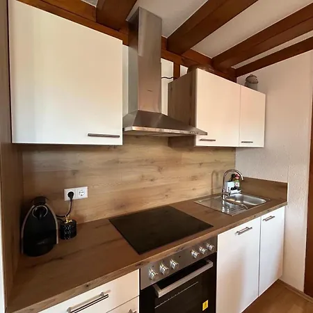 Pensionat Gaestehaus Weingut Mangel 3*