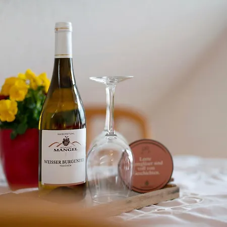 Gaestehaus Weingut Mangel Pensionat Endingen am Kaiserstuhl